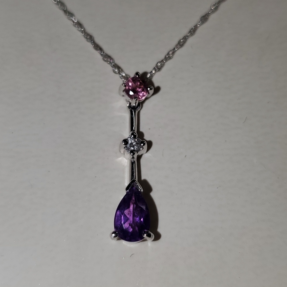 Stunning necklace